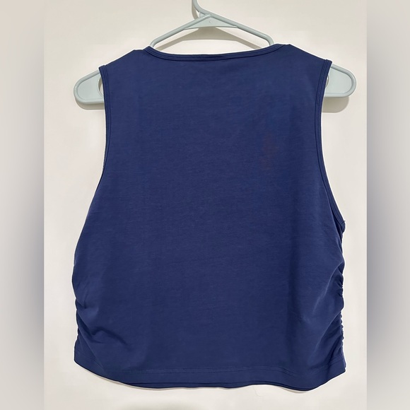 PINK Workout Top - Picture 2 of 2